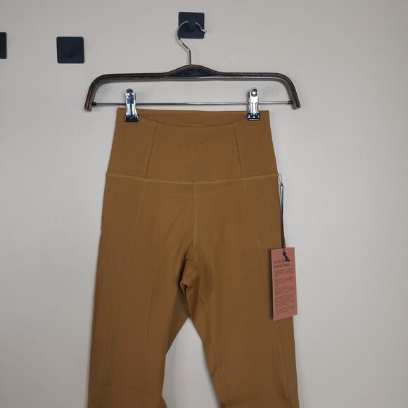 Girlfriend Collective Compressive High-Rise Legging in Saddle Size XS - Picture 3 of 8